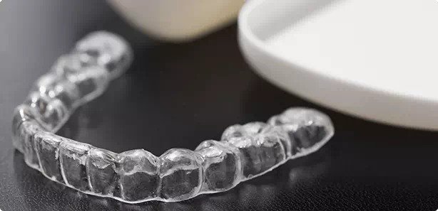 透明マウスピース矯正